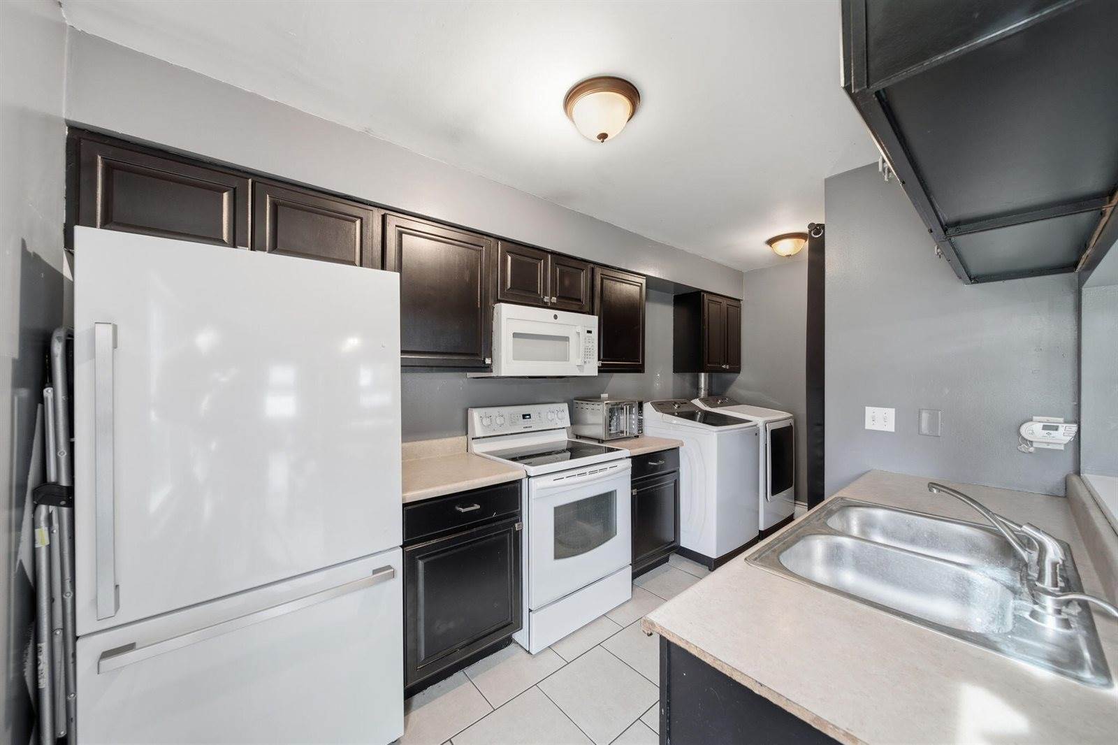 317 Clark Street, Clinton, MI 49236