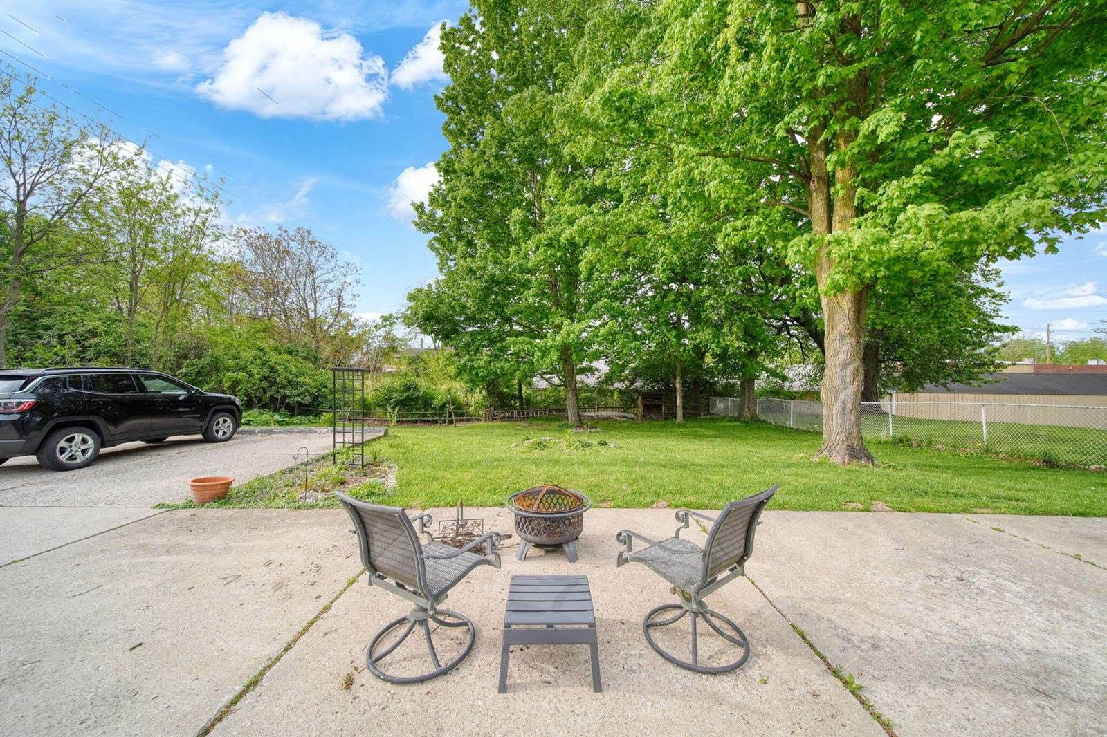317 Clark Street, Clinton, MI 49236