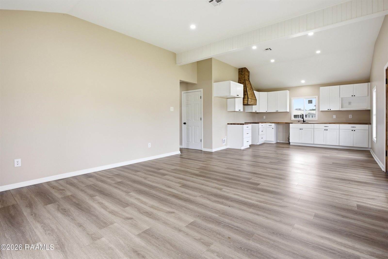 380 Caleb Street, Breaux Bridge, LA 70517