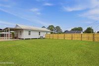380 Caleb Street, Breaux Bridge, LA 70517