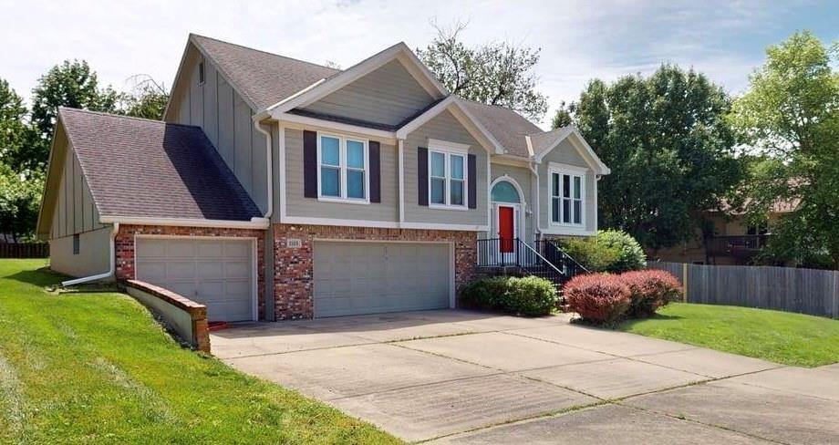 3105 NW 57th Street, Kansas City, MO 64151