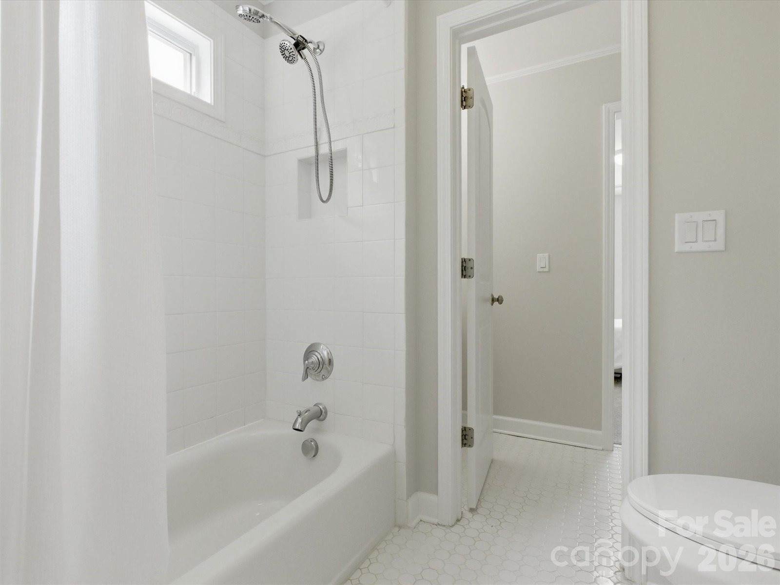 3432 Delamere Drive, Matthews, NC 28104