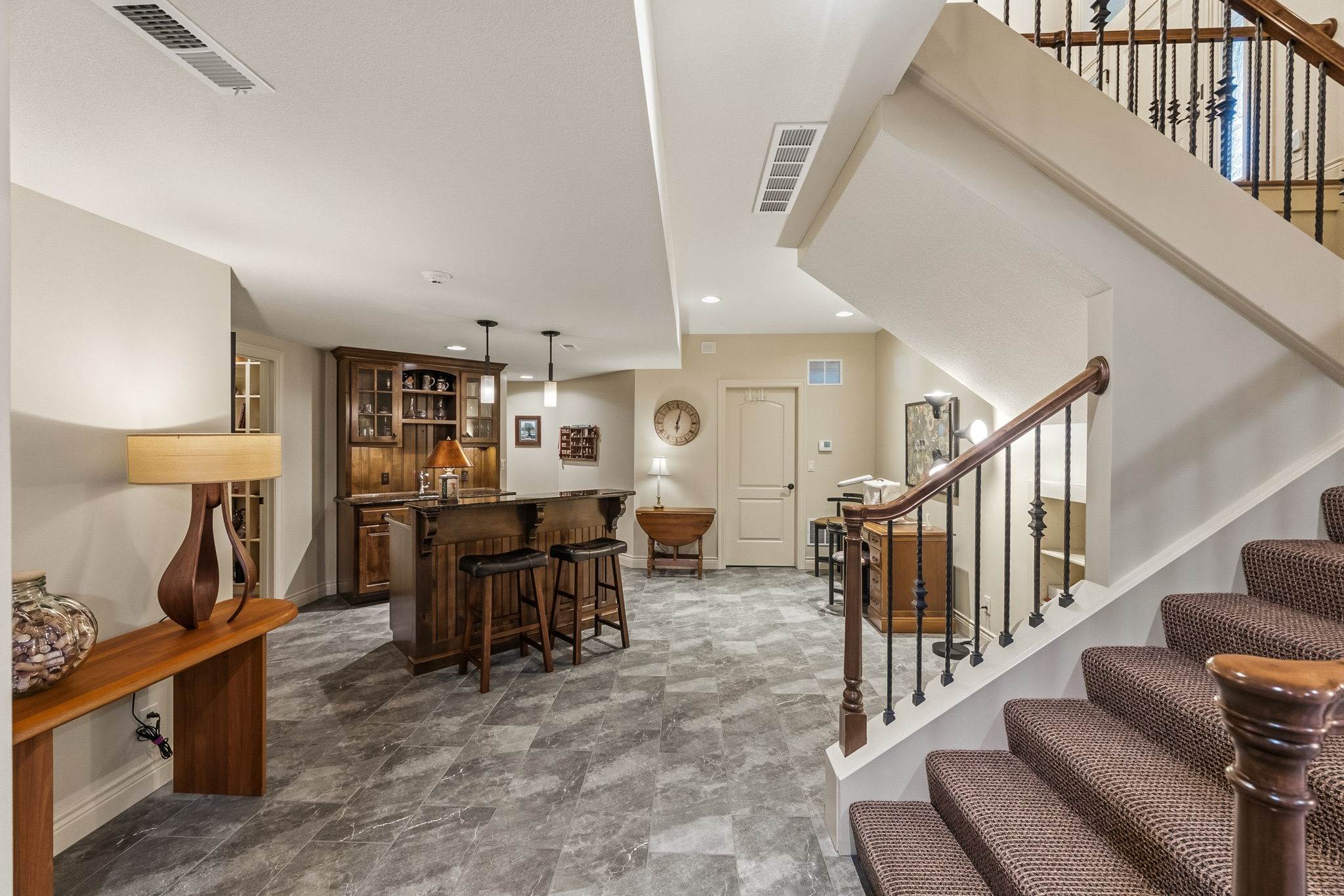 15164 Fontana St, Leawood, KS 66224