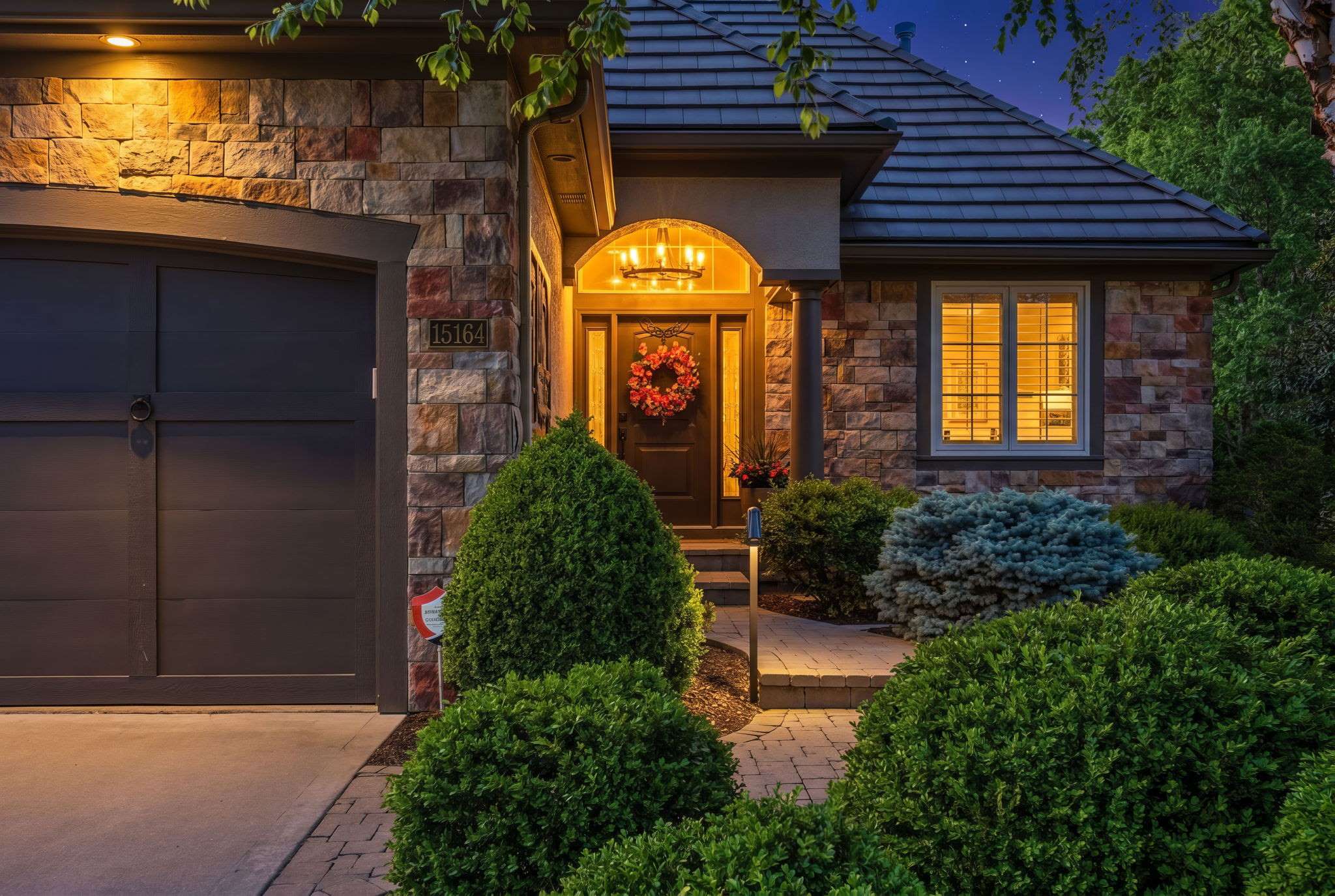 15164 Fontana St, Leawood, KS 66224