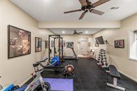 15164 Fontana St, Leawood, KS 66224