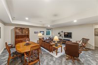 15164 Fontana St, Leawood, KS 66224