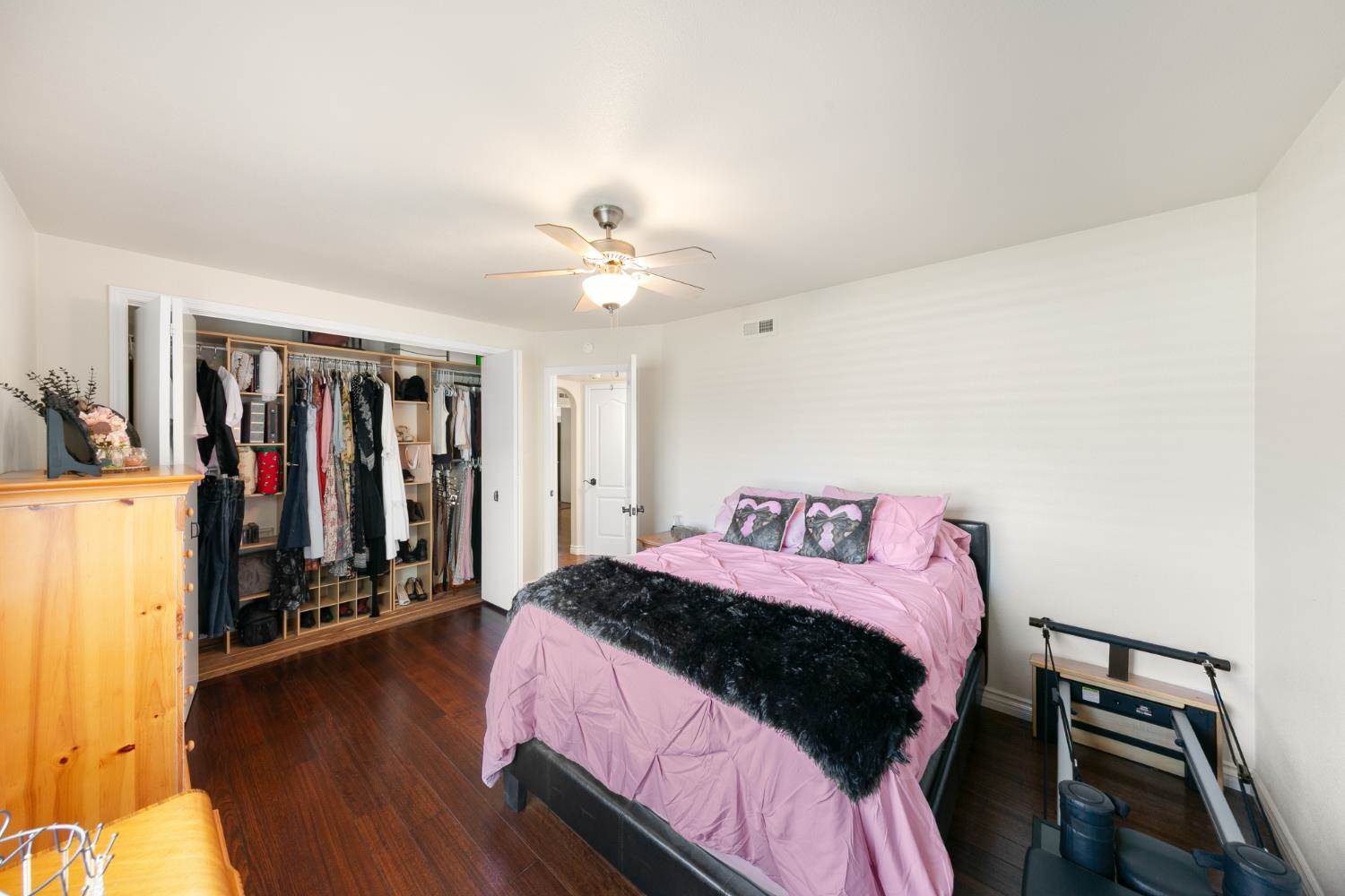 6342 Oakcreek Way, Citrus Heights, CA 95621