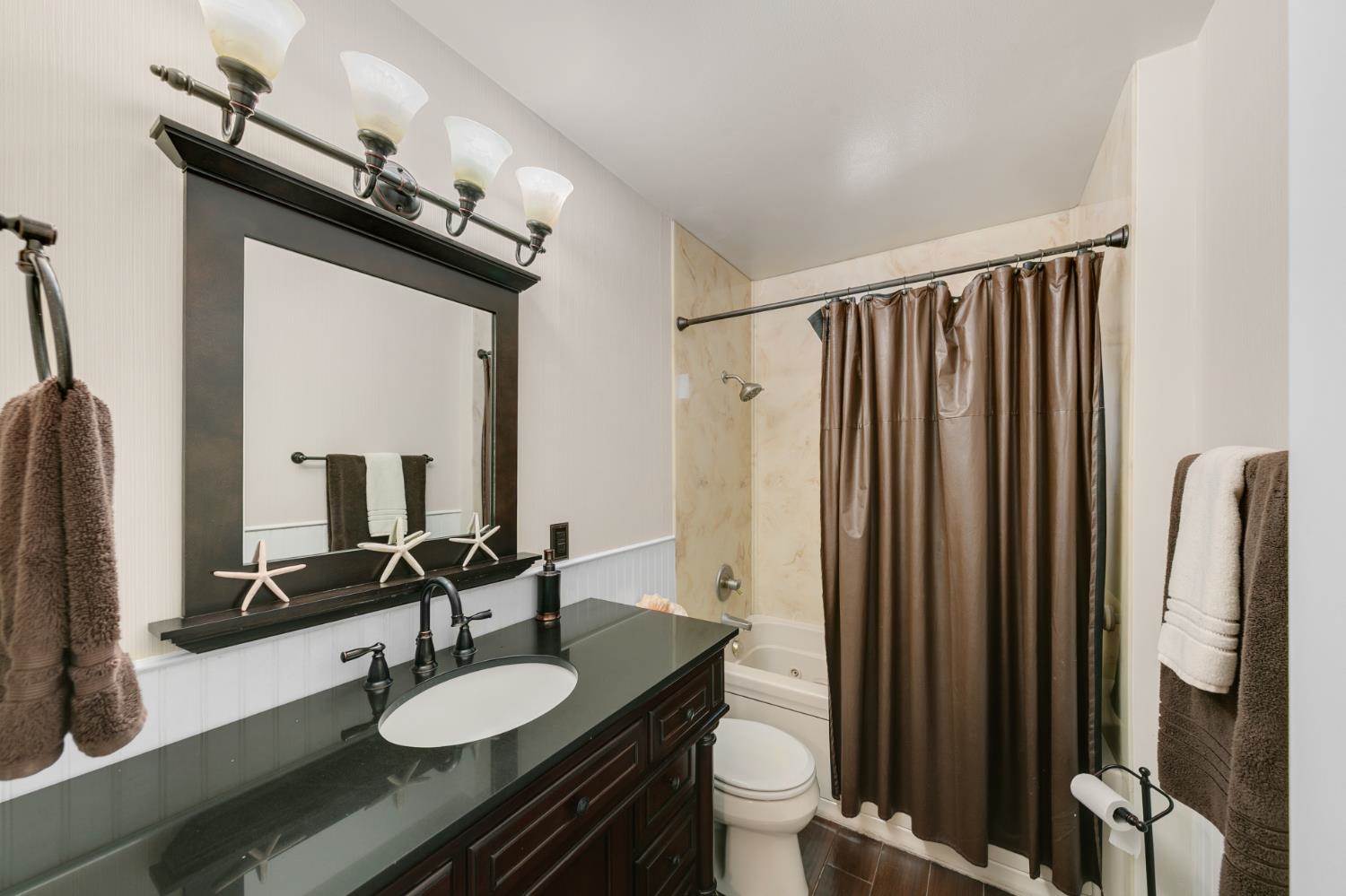6342 Oakcreek Way, Citrus Heights, CA 95621