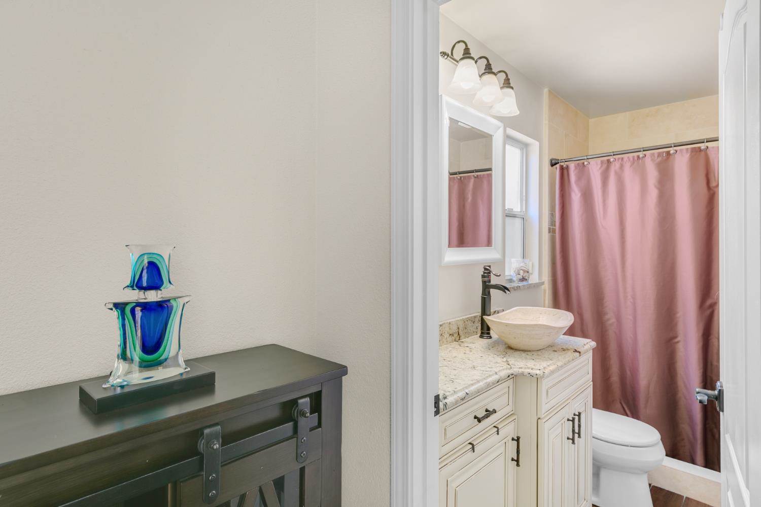 6342 Oakcreek Way, Citrus Heights, CA 95621