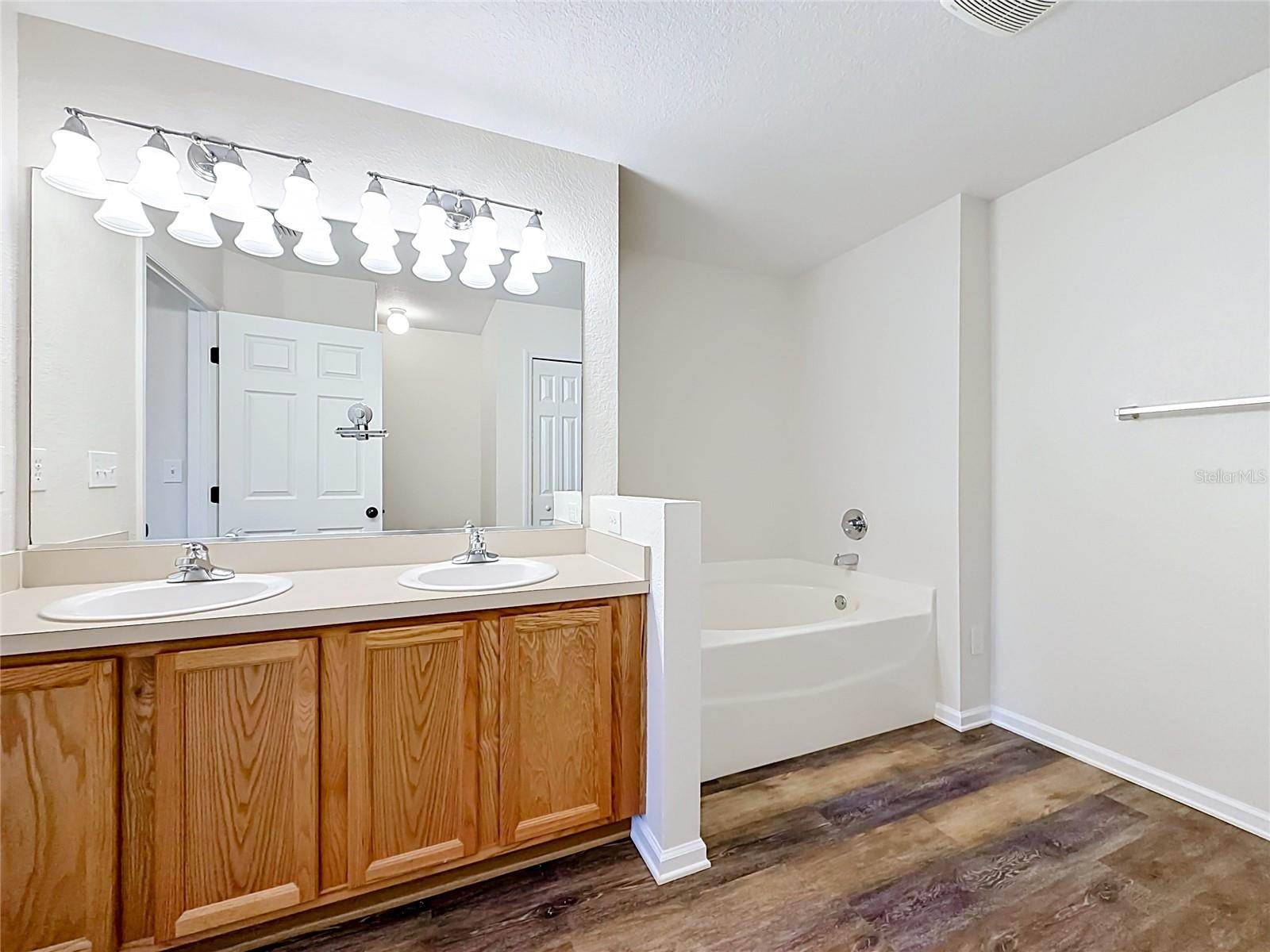6713 SW 64TH Court, Ocala, FL 34476