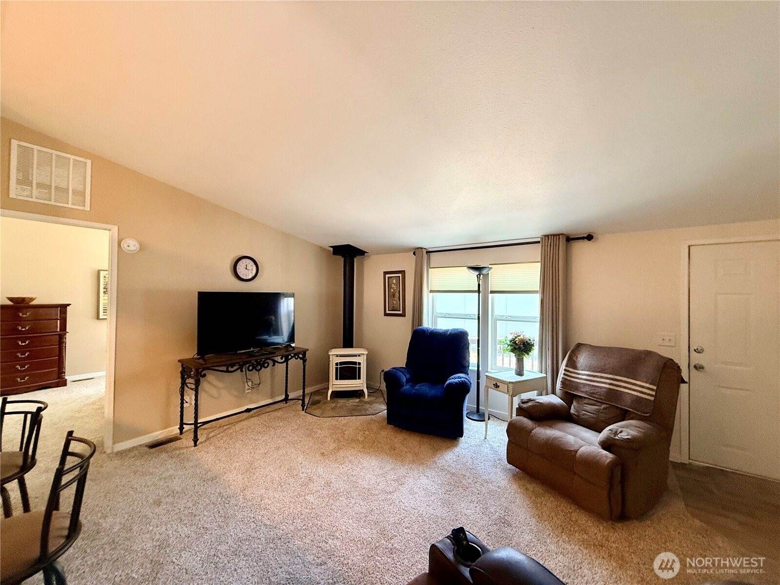 2512 Alonda Lane NE, Olympia, WA 98516