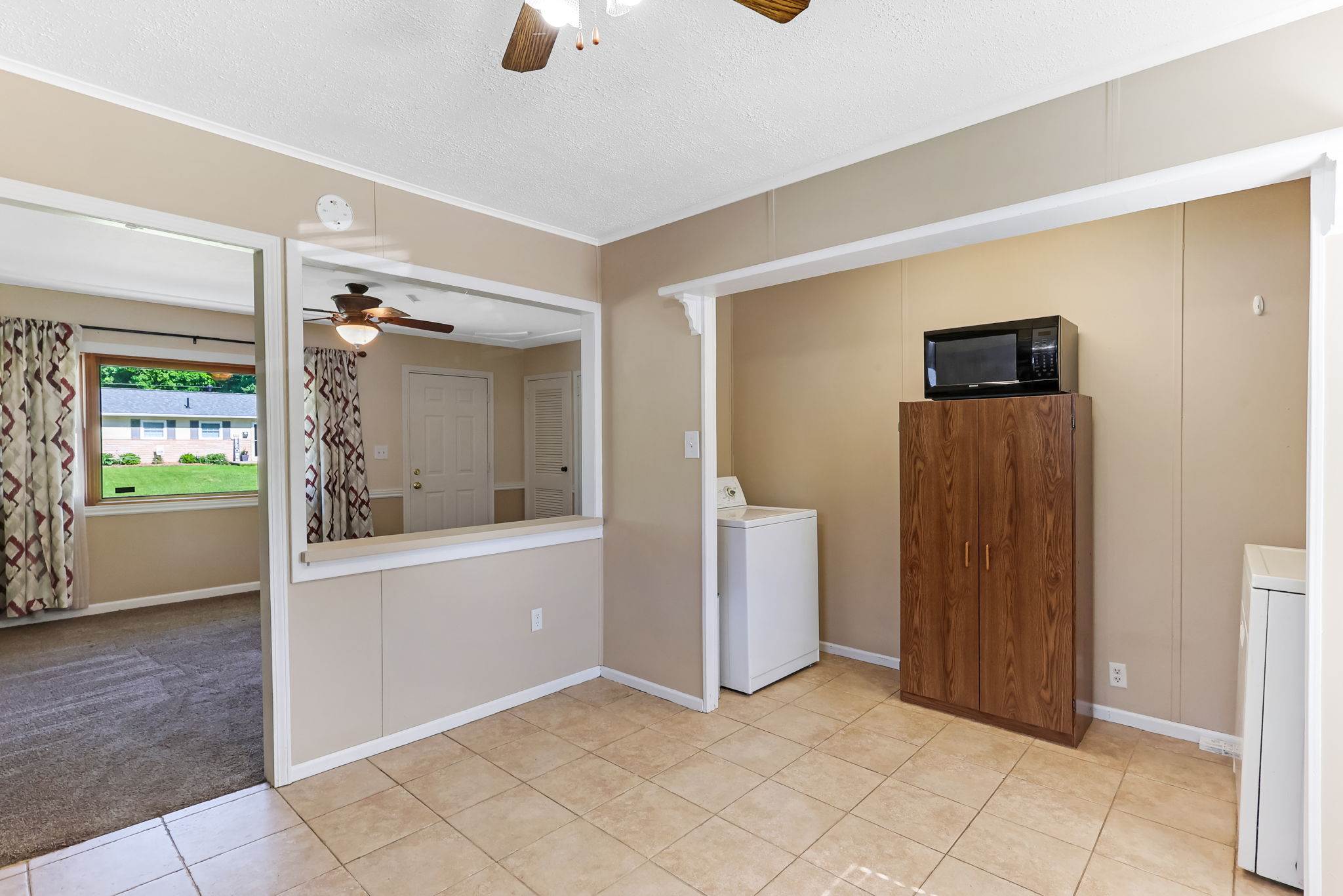 911 Hillridge Road, Reynoldsburg, OH 43068
