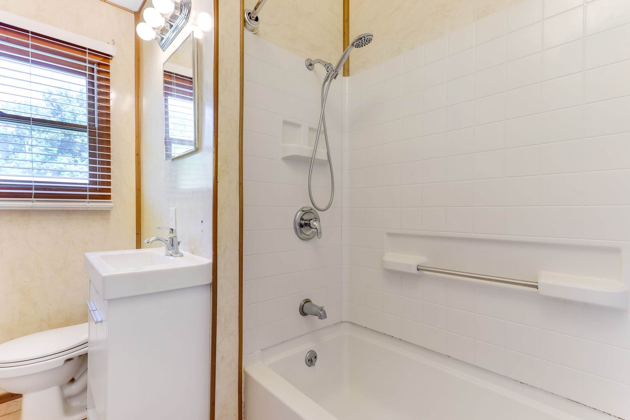 911 Hillridge Road, Reynoldsburg, OH 43068