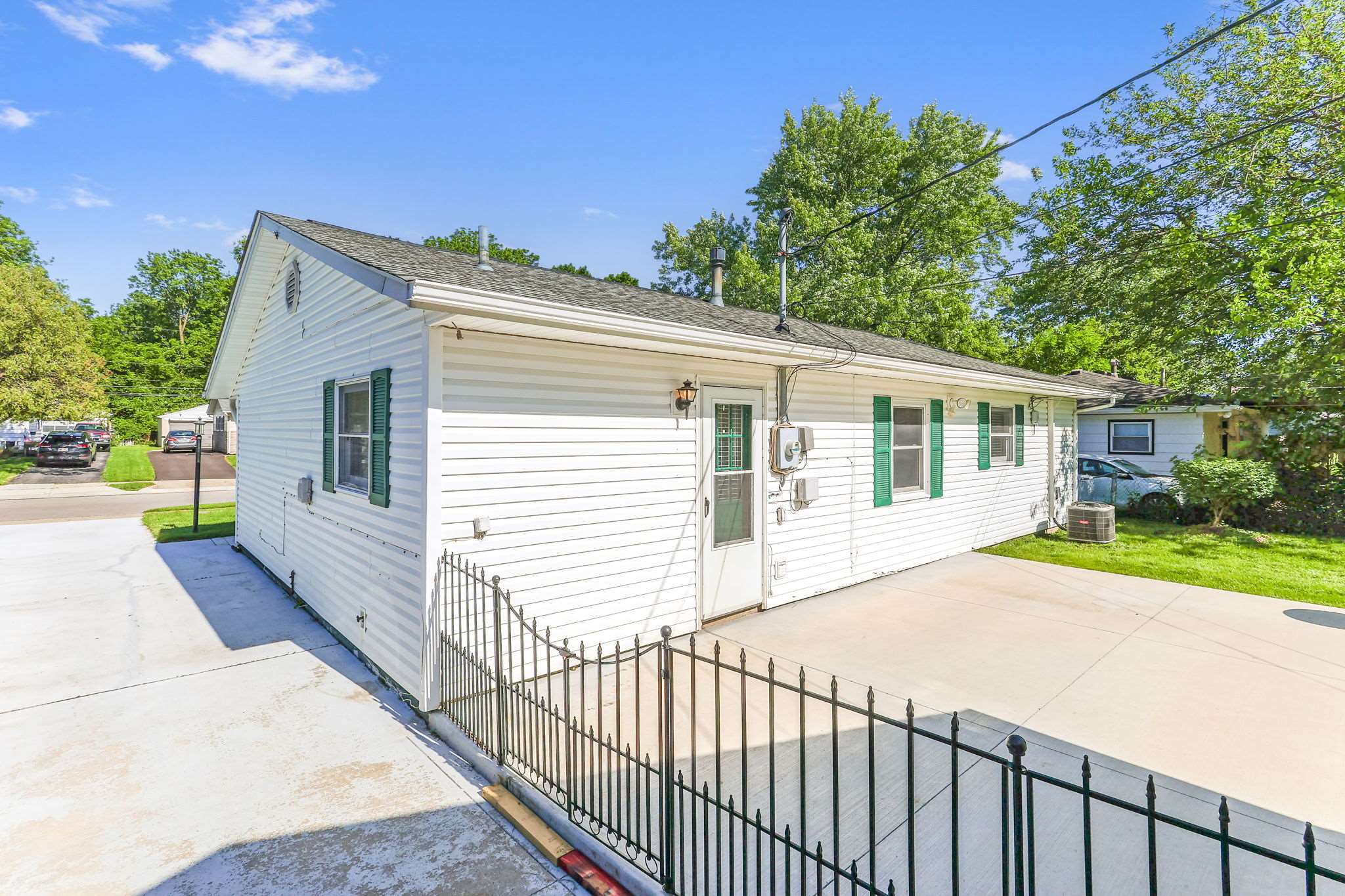 911 Hillridge Road, Reynoldsburg, OH 43068