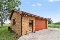 2120 Mathews Road, Northwood, OH 43619
