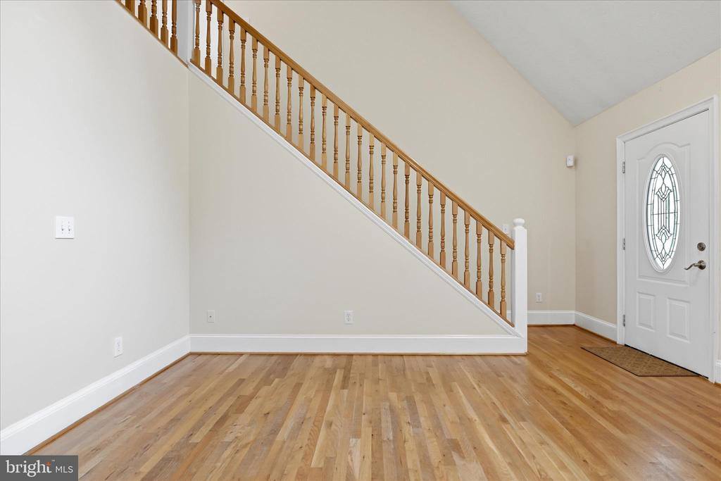 348 Pine Shores Drive, Front Royal, VA 22630