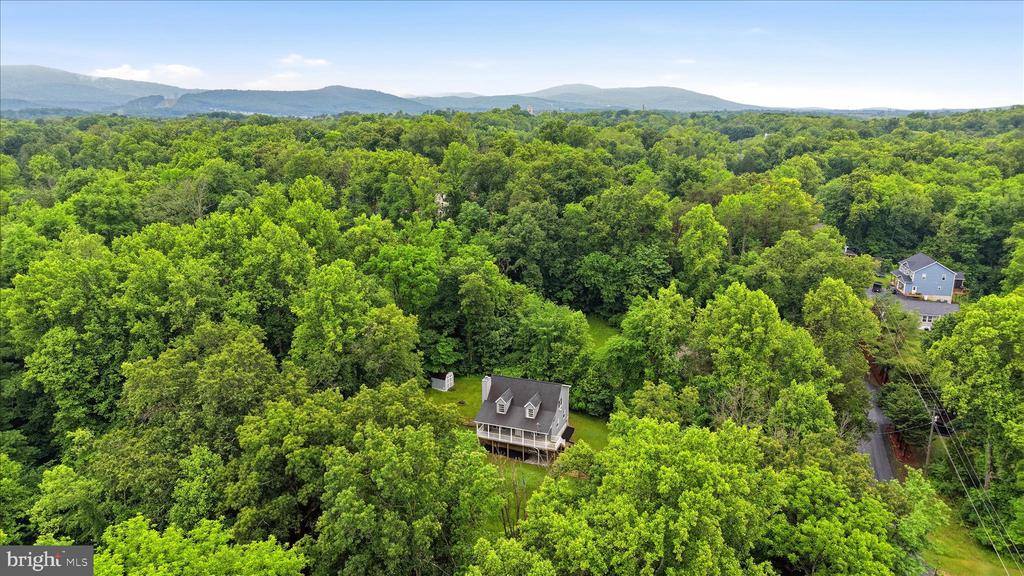 348 Pine Shores Drive, Front Royal, VA 22630