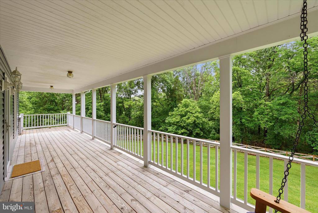 348 Pine Shores Drive, Front Royal, VA 22630