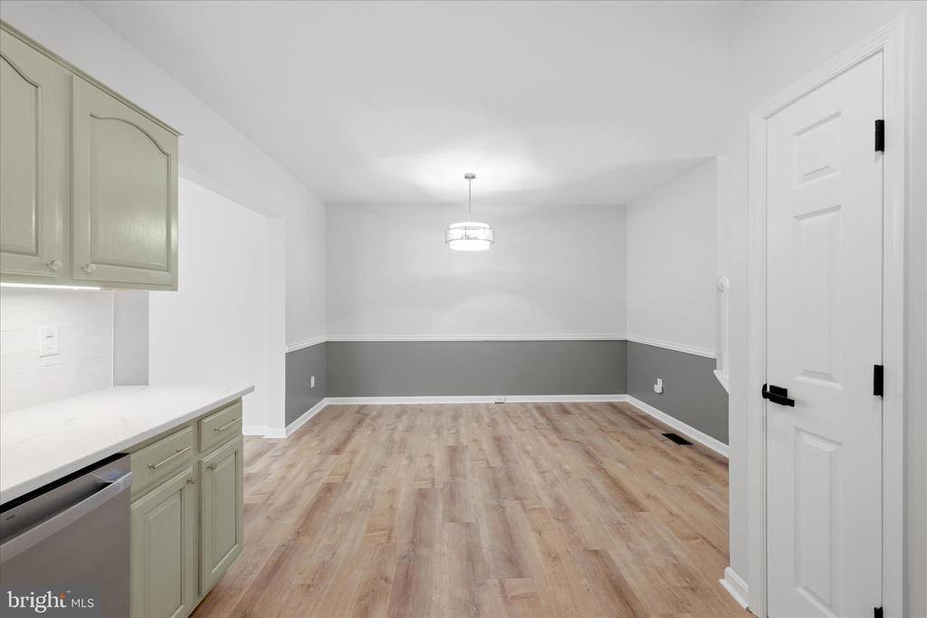 8972 Benchmark Lane, Bristow, VA 20136