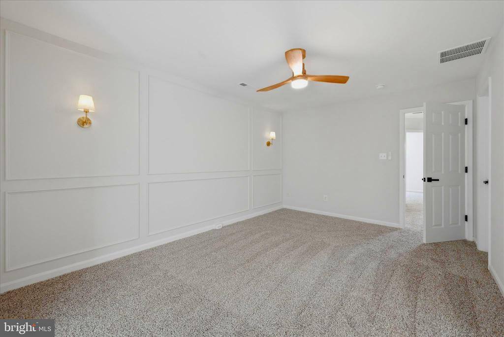 8972 Benchmark Lane, Bristow, VA 20136