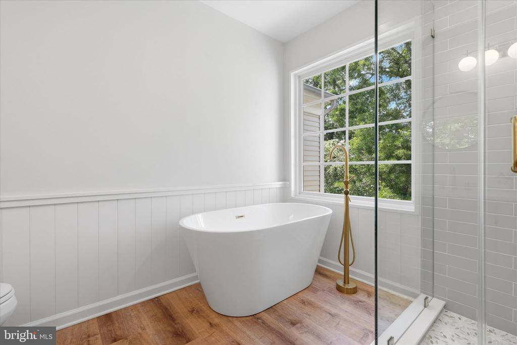 8972 Benchmark Lane, Bristow, VA 20136