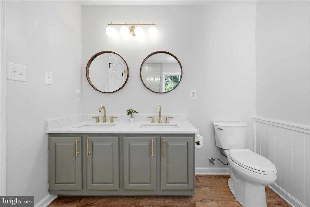8972 Benchmark Lane, Bristow, VA 20136