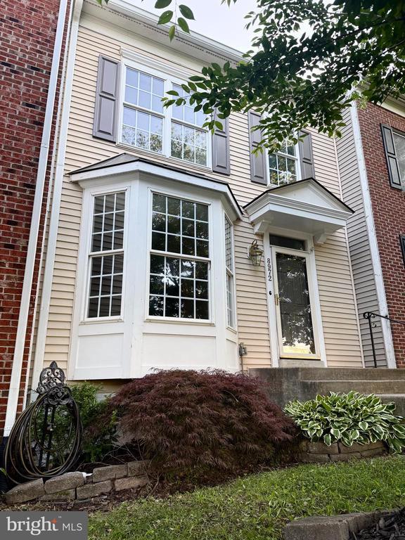 8972 Benchmark Lane, Bristow, VA 20136