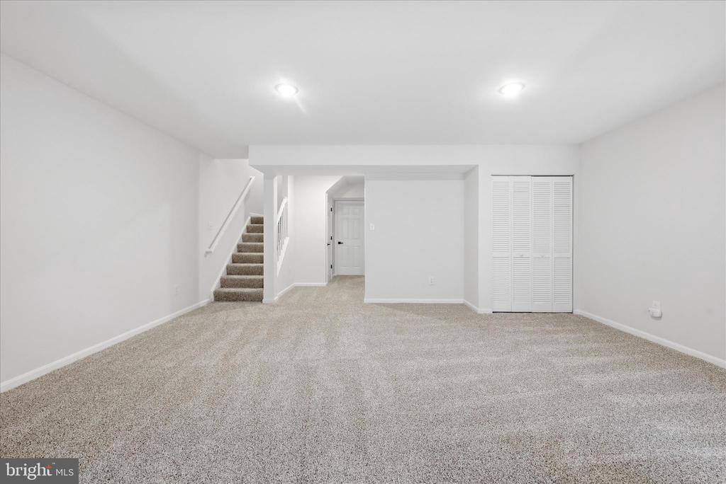 8972 Benchmark Lane, Bristow, VA 20136