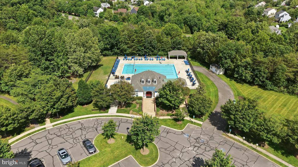 8972 Benchmark Lane, Bristow, VA 20136