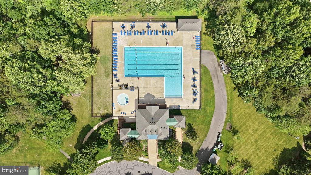 8972 Benchmark Lane, Bristow, VA 20136