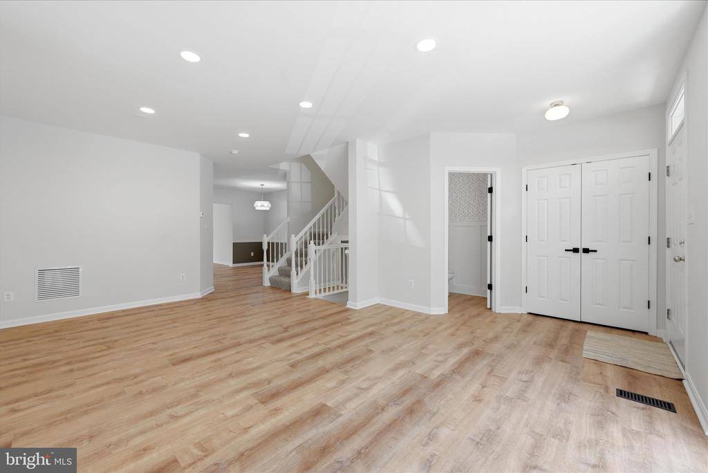 8972 Benchmark Lane, Bristow, VA 20136