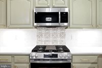 8972 Benchmark Lane, Bristow, VA 20136