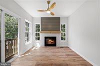 8972 Benchmark Lane, Bristow, VA 20136