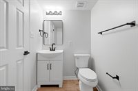 8972 Benchmark Lane, Bristow, VA 20136