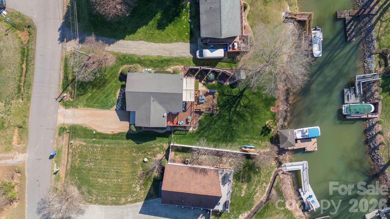 141 Bluewing Lane, Mooresville, NC 28117