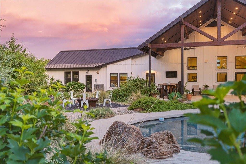 3016 Grape Way, Chico, CA 95973