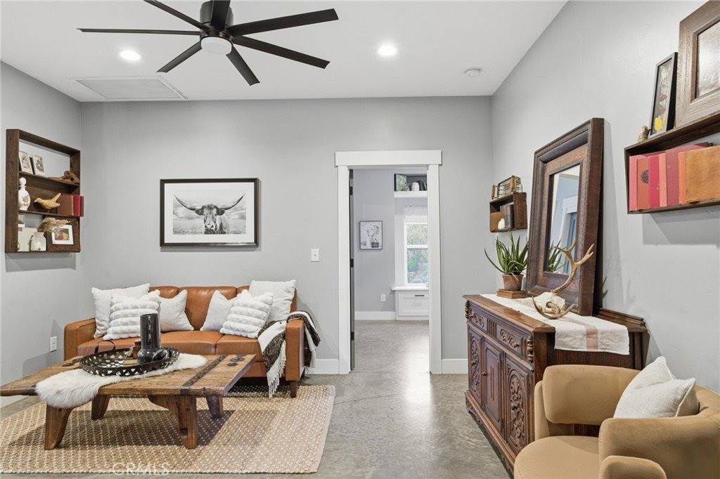 3016 Grape Way, Chico, CA 95973