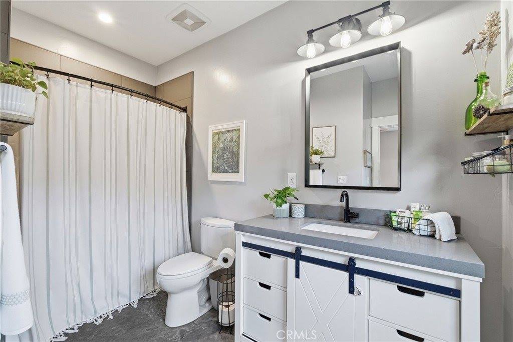 3016 Grape Way, Chico, CA 95973