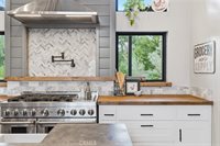 3016 Grape Way, Chico, CA 95973