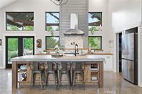 3016 Grape Way, Chico, CA 95973