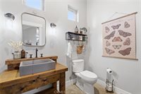 3016 Grape Way, Chico, CA 95973