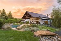 3016 Grape Way, Chico, CA 95973