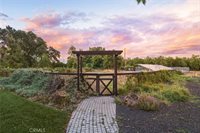 3016 Grape Way, Chico, CA 95973
