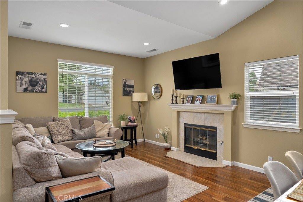 13 Kestrel Court, Chico, CA 95928