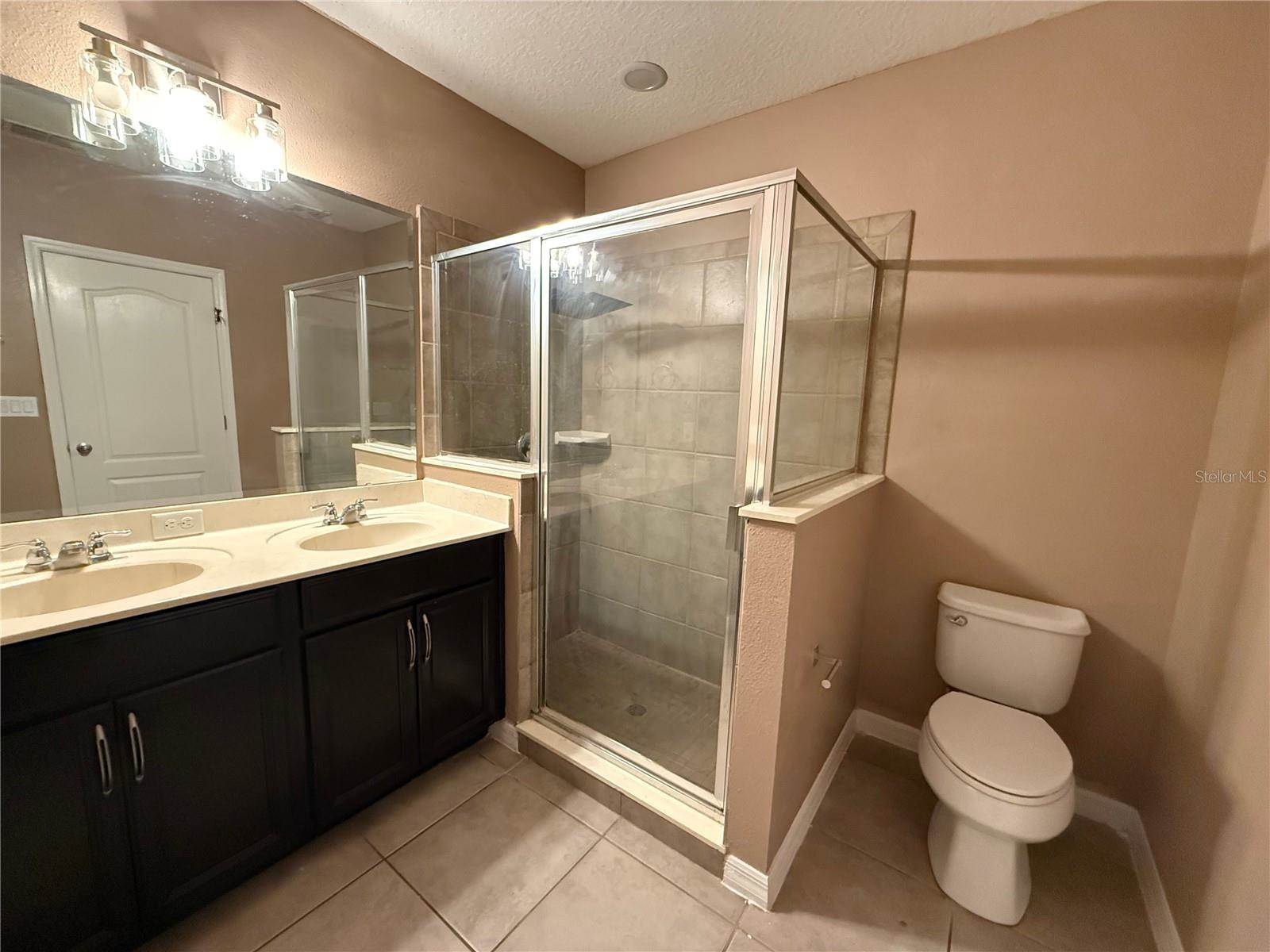 5909 Windsong Oak Drive, Leesburg, FL 34748