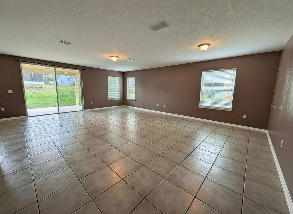 5909 Windsong Oak Drive, Leesburg, FL 34748