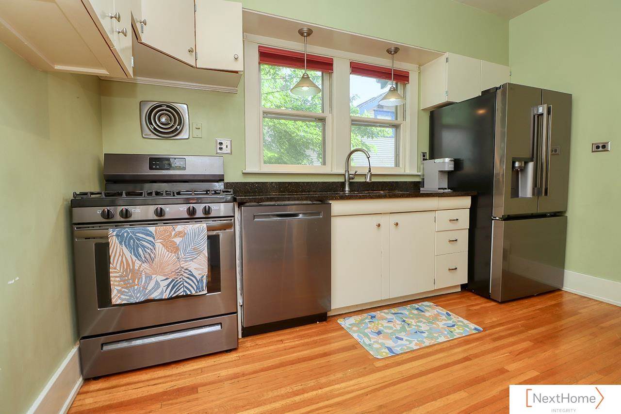 2731 South 14th Street, Lincoln, NE 68502