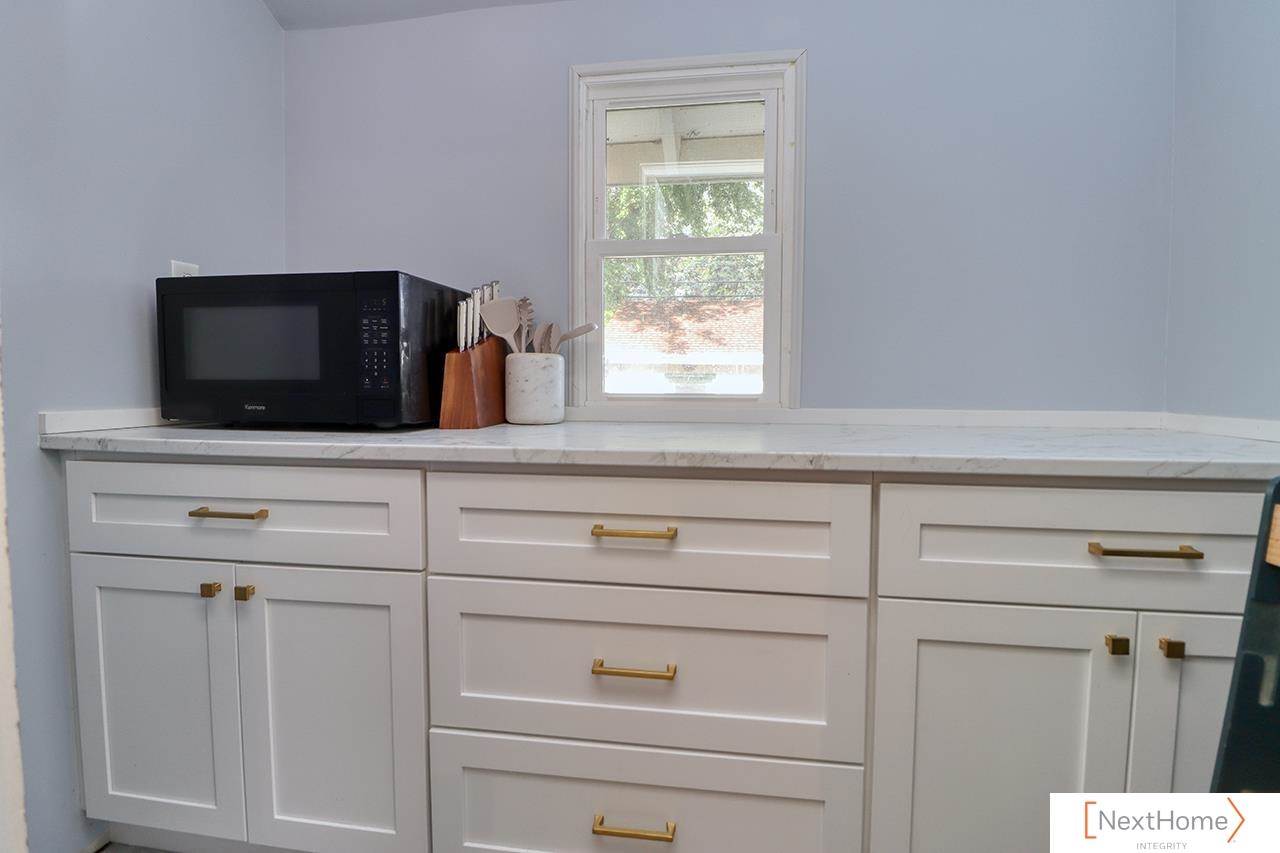 2731 South 14th Street, Lincoln, NE 68502