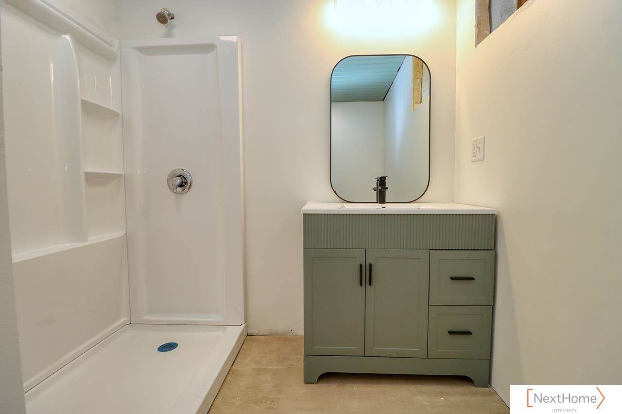 2731 South 14th Street, Lincoln, NE 68502