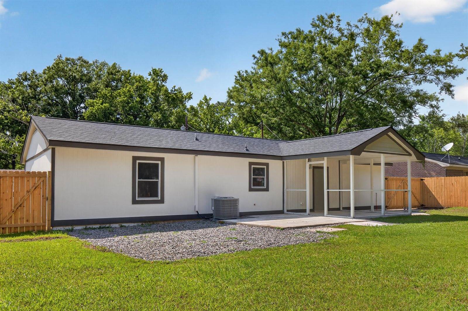 208 Mary Scott Drive, Goose Creek, SC 29445